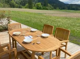 Entspannen im Holzchalet mit Panoramablick, Ruhe und Infrarotsauna