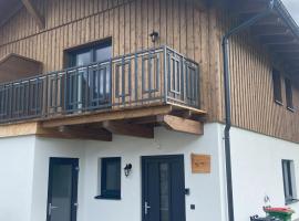 Entspannen im Holzchalet mit Panoramablick, Ruhe und Infrarotsauna，位于黑马戈尔的酒店