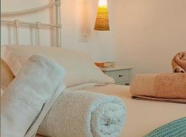 Traditional suites in Chora Kythnos #7，位于基斯诺斯的酒店