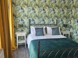 No 2 The Terrace