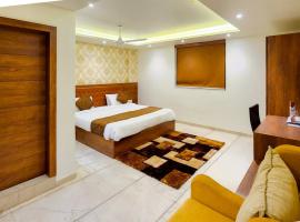 Hotel Nova Pride，位于拉杰果德的酒店