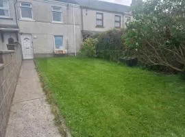 Lovely 3-Bed House in Kidwelly