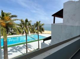 Triplex in Ksar Rimal sea view，位于米迪克的酒店