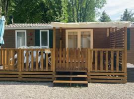 Mobil home climatisé Proche Europa Park，位于Boofzheim的露营地