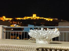 Exclusivo Atico con vistas en el centro de Lorca，位于洛尔卡的公寓