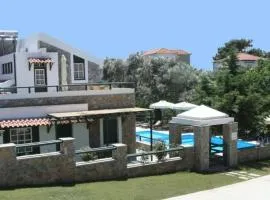 Elia Village by Irida Iris Group