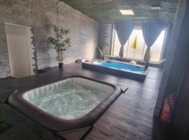 Le Glamour Loft，位于Graincourt-lès-Havrincourt的酒店