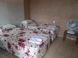 Hostel, 1 cama em Flat compartilhado, vai dividir com outra pessoa, não é individual