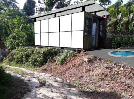 Sky House by the Bentota Beach，位于本托塔的木屋