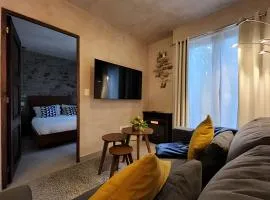 Loft Éfeso: ¡Un Refugio Moderno en Val'Quirico!