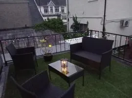 Cosy Central Hideaway near the Brecon Beacons