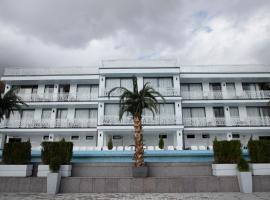 Heaven`s Garden Resort and Spa，位于Oqtosh的酒店