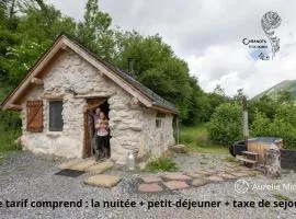 Cabanots - Ecolodges en Vallée d'Ossau à 900m d'altitude