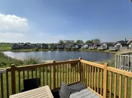 Low Lake Lodge