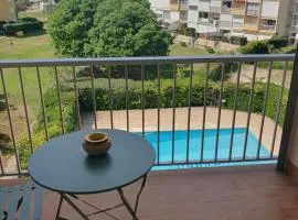 LES TERRASSES DE LA BARONNIE Appartement avec 1 chambre et piscine ouverte à partir du 1er Juin