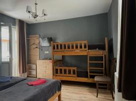 Fichvnari hotel，位于P'asanauri的酒店