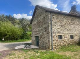Gîte du Redondet，位于Cisternes-la-Forêt的酒店