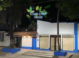 San José HOUSE，位于塔巴廷加国际机场 - TBT附近的酒店