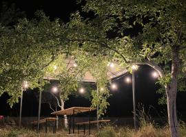 Heaven Retreat，位于Vusanje的酒店