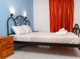 Naxos City Center Room | Double Room| Private Balcony | Close to the Beach | City Views | Saint George，位于纳克索乔拉的酒店