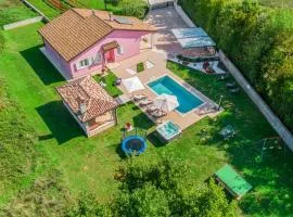 3 Bedroom Gorgeous Home In Labin