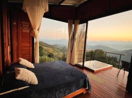 Glamping Quebradanegra, utica villeta，位于Quebradanegra的酒店