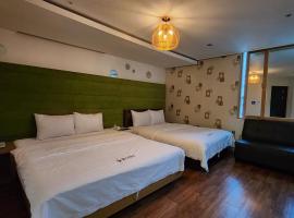 Gimhae Business Hotel K，位于金海市的酒店