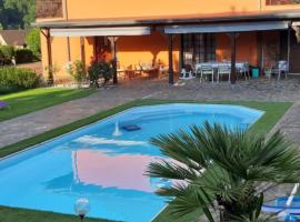 Gîte, suite d'hote de charme, petit déjeuner compris，位于Firmi的酒店
