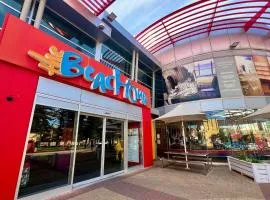 Belle Escapes - Glenelg Seaside Family Stay