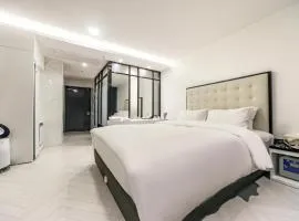 Daegu Dongseongro Hotel Labella