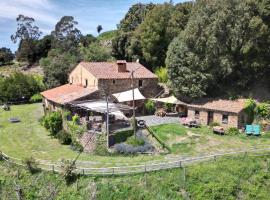 CAN LLOBET Espai Rural Slow，位于Fogars de Montclus蒙塞尼自然公园附近的酒店