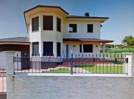 Vivienda costera，位于卡达韦多的酒店