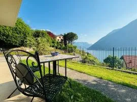 Incanto Nesso Parking and Lake View
