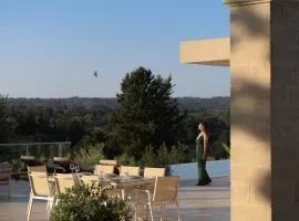 Reflection Villa, Heated Pool & Absolute Seclusion, By ThinkVilla