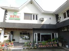 Deen Resort Motel，位于Mānsehra的酒店