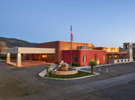 Hilton Tapestry Collection, Hotel Don Fernando De Taos，位于陶斯Taos Regional Airport - TSM附近的酒店