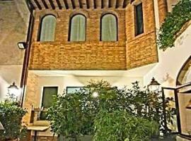 Locanda Stella d'oro，位于索拉纳的酒店