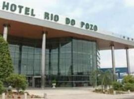 Hotel Rio Do Pozo，位于纳龙的酒店