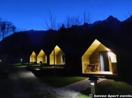 Glamping Virje，位于博维茨的度假村