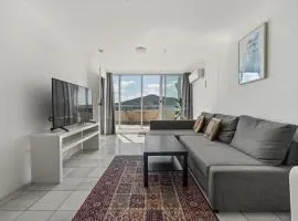 Dana-Private Room in a shared duplex Apartment -3