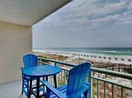 Pelican Isle #302