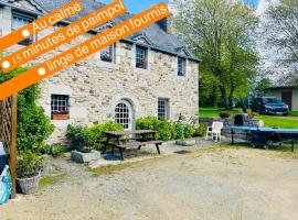 Maison traditionnelle bretonne proche de la mer，位于Quemper-Guézennec的酒店