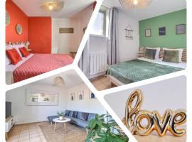 LE TOLOSANA - Appartement 4 personnes - Centre WiFi Cosy，位于圣吉尔的自助式住宿