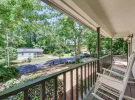 Athens Home with Deck - Near Sanford Stadium!