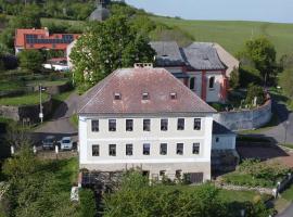Pension Nahořečice，位于Valeč的酒店