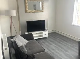 Apartment 2 Sheriff suits