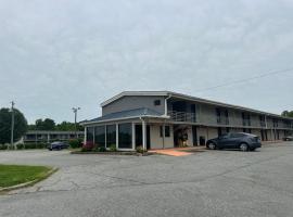 Bravo Inn Greensboro，位于格林斯伯勒的酒店