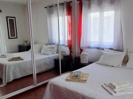 Casa Jasmim - charming houses - Alojamento Local - perto Zambujeira do Mar，位于圣特奥托纽的酒店