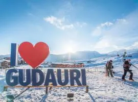 NEW GUDAURI Apartments Near to GONDOLA SKI LIFTS