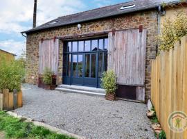 La grange aux portes des ecluses，位于Bazouges-sous-Hédé的酒店